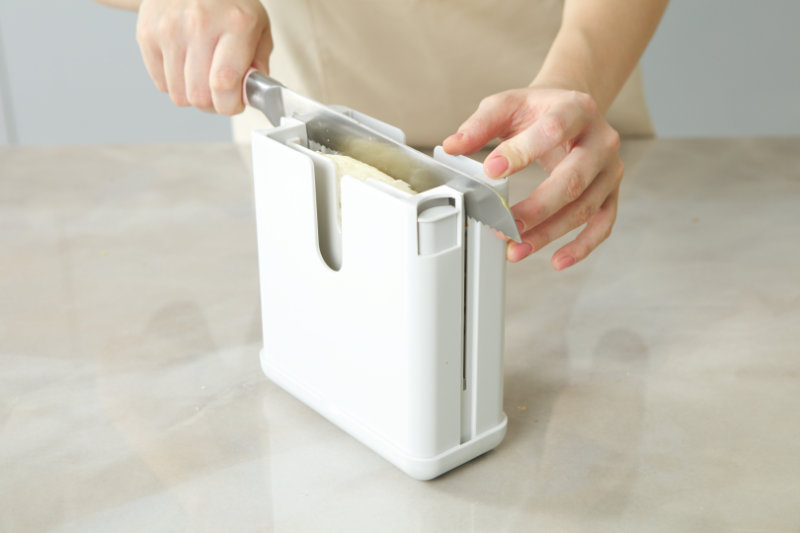 bonbagel-slicer-knife-cut