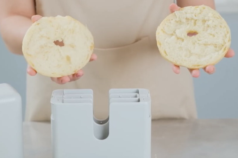 bonbagel-slicer-remove-bread